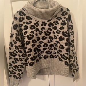 JESSICA SIMPSON Sweater- S